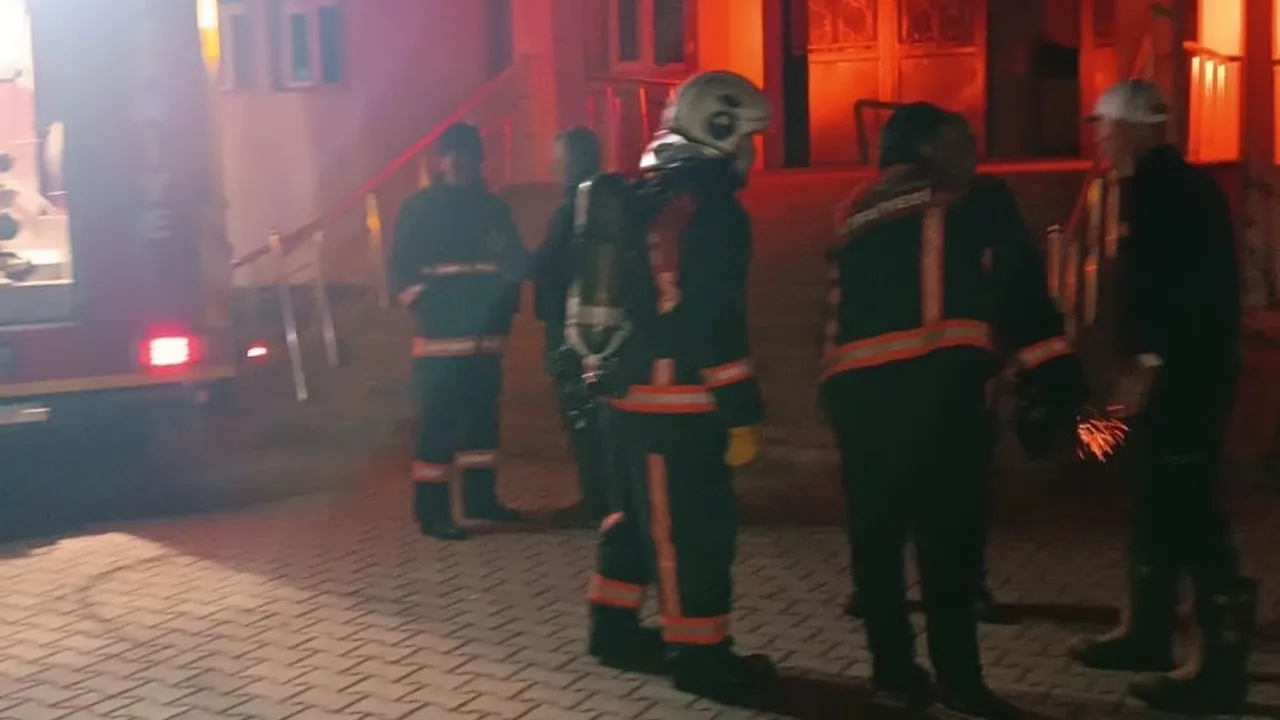 Okul Pansiyonunda Yangın! 12 Öğrenci ve 1 Öğretmen Zehirlendi