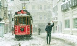 Ara Tatil Uzayacak Mı? İstanbul'a Yarın Kar Geliyor Açıklama Her An Yapılabilir Kar Tatili