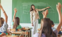 Öğretmenlere “E-Okul’u Kontrol Edin” Talimatı Geldi! Neler Oluyor?