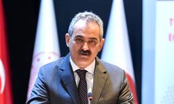 Eski Milli Eğitim Bakanı Mahmut Özer Şimdi Ne Yapıyor?