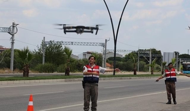Sürücüler Dikkat! 3 bin 135 TL Ceza Yolda… Drone ile Ceza Yazma Devri Başlıyor (Videolu)