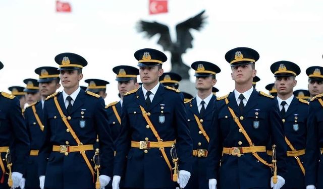 Yedek Subay (Asteğmen) Maaşı Belli Oldu 2024! Kara, Hava, Deniz ve Jandarma Maaşları