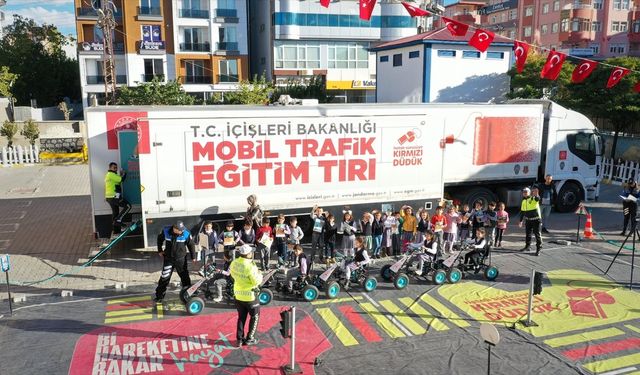 Öğrencilere Mobil Tırlar ile Eğitim Verildi!